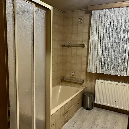 Wg In Efze, Monteurzimmer, 2 Erwachsene, 1 Doppelzimmer Nr 3 Apartment *