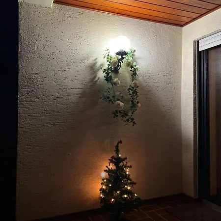 Apartment Wg In Efze, Monteurzimmer, 2 Erwachsene, 1 Doppelzimmer Nr 3 Homberg (Schwalm-Eder)